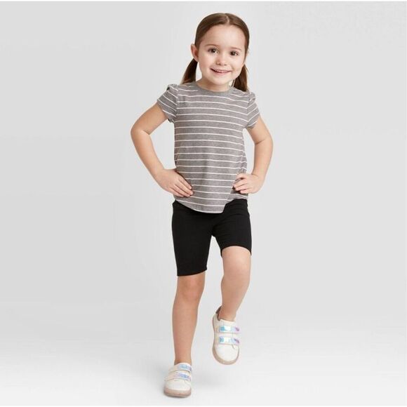 Cat & Jack Toddler Girl’s Solid Black Pull-On Biker Shorts Size 5T - Picture 1 of 9